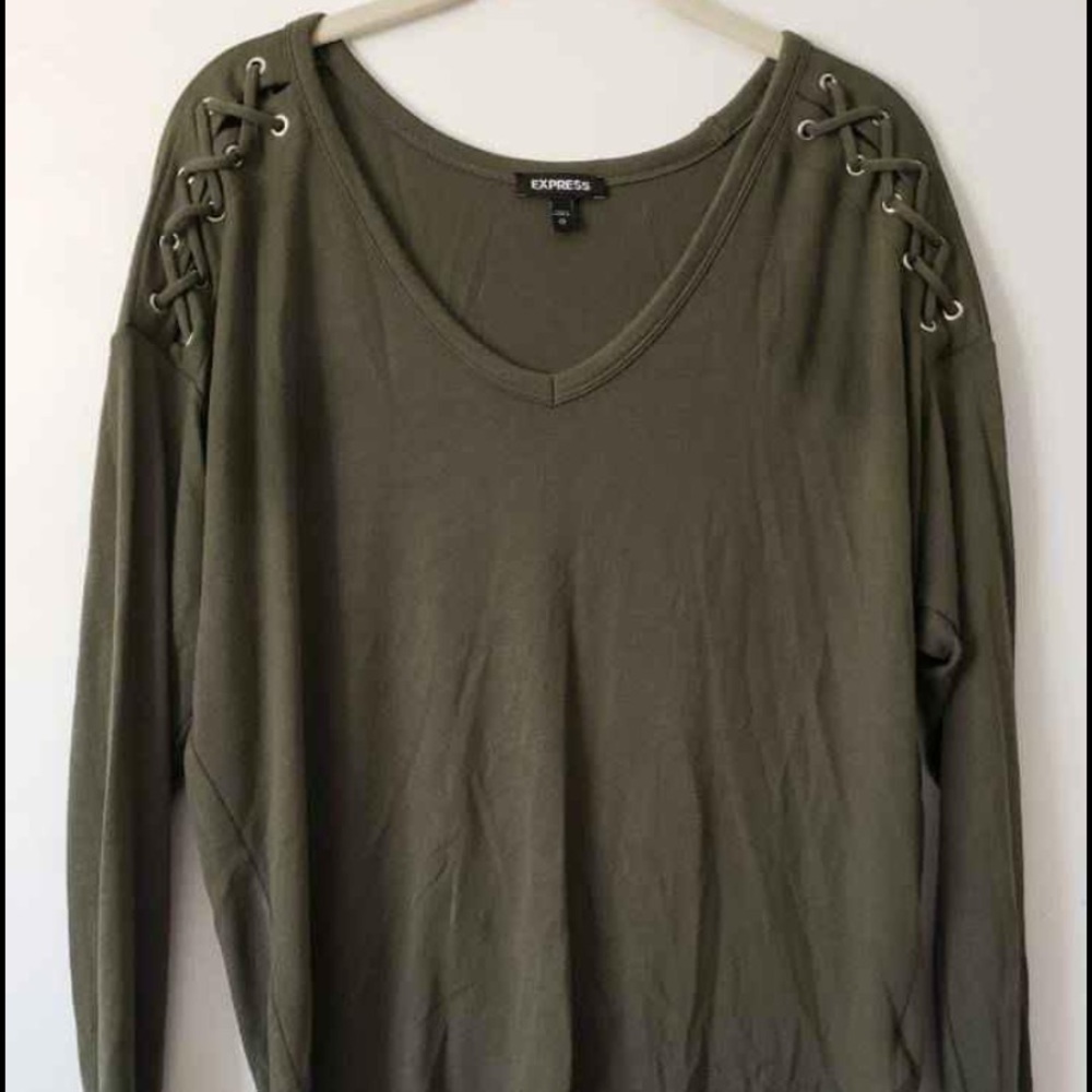 long sleeve top